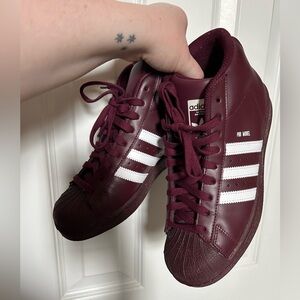 Adidas Original Pro Model High Tops in Maroon/White